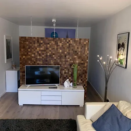 H5 20 - Hanseat - Außenschwimmbad Apartment Scharbeutz